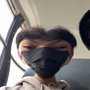 Meet your Posher, Alexi